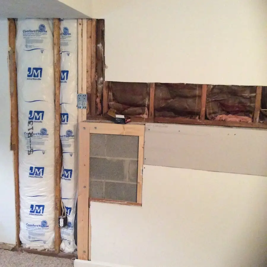Wall insulation replacement during Contents Cleaning & Restoration in Dry Run